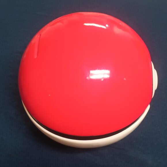 Pokemon Pokeball: Ceramic Coin Bank 7" Diameter with Stopper - Picture 2 of 9